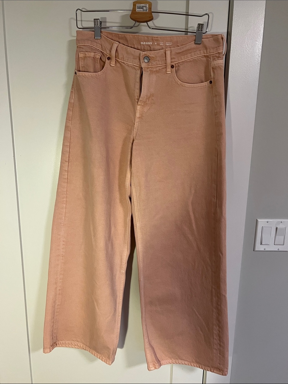 Old Navy Women's Relaxed Wide-Leg Jeans in Dusty Pink